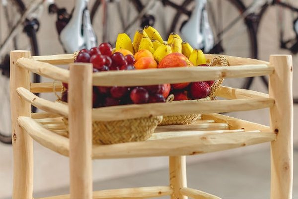 EINRICHTUNGEN FÜR RADFAHRER EINRICHTUNGEN FÜR RADFAHRER