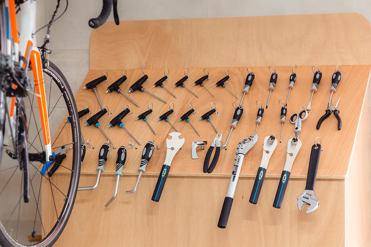 Werkzeuge und Einrichtungen für Radfahrer im Hotel MYSEAHOUSE Flamingo